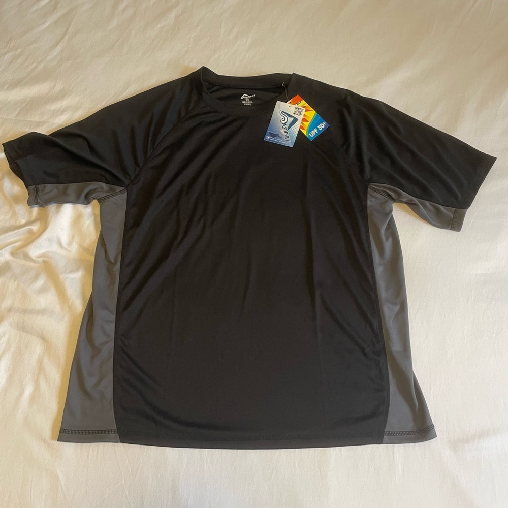 Kanu surf Men's Black and Gray Swim Shirt